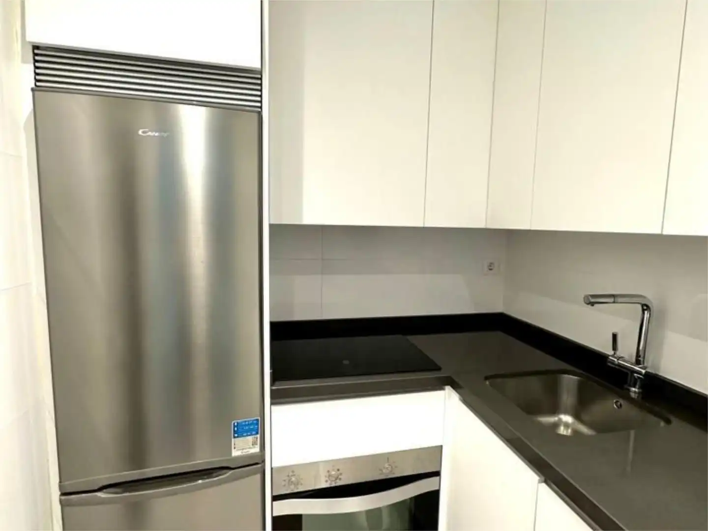Wohnung zur Miete in Calle de Núñez de Balboa, 118, El Viso Küche von Wohnung zur Miete in Madrid mit Klimaanlage, Heizung und Privatgarten