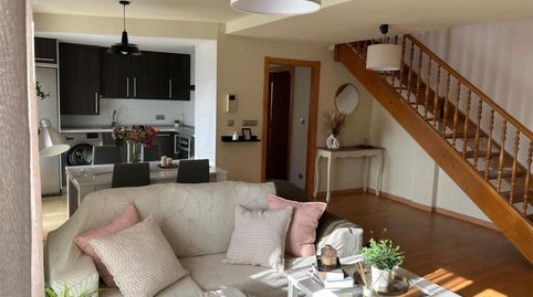 Foto 2 von Maisonette zum Verkauf in Avenida Esteribar, 107, Esteribar, Navarra