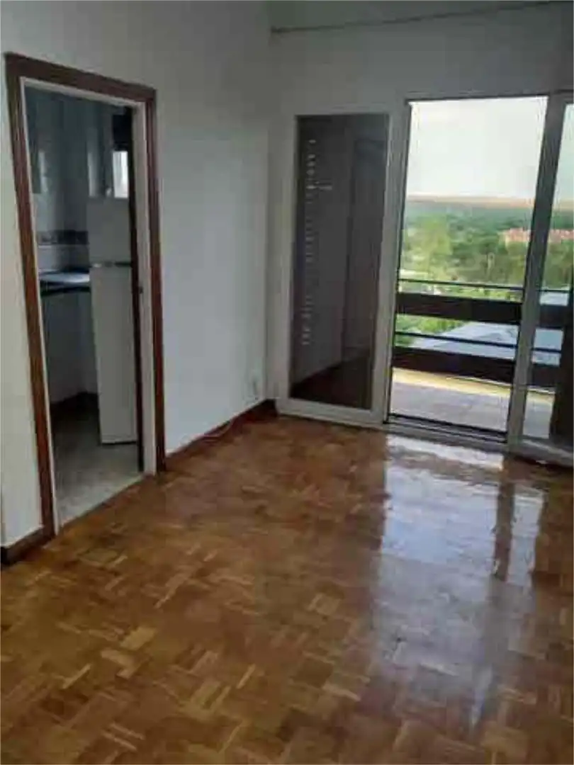 Habitación de Piso de alquiler en El Escorial con Jardín privado y Terraza