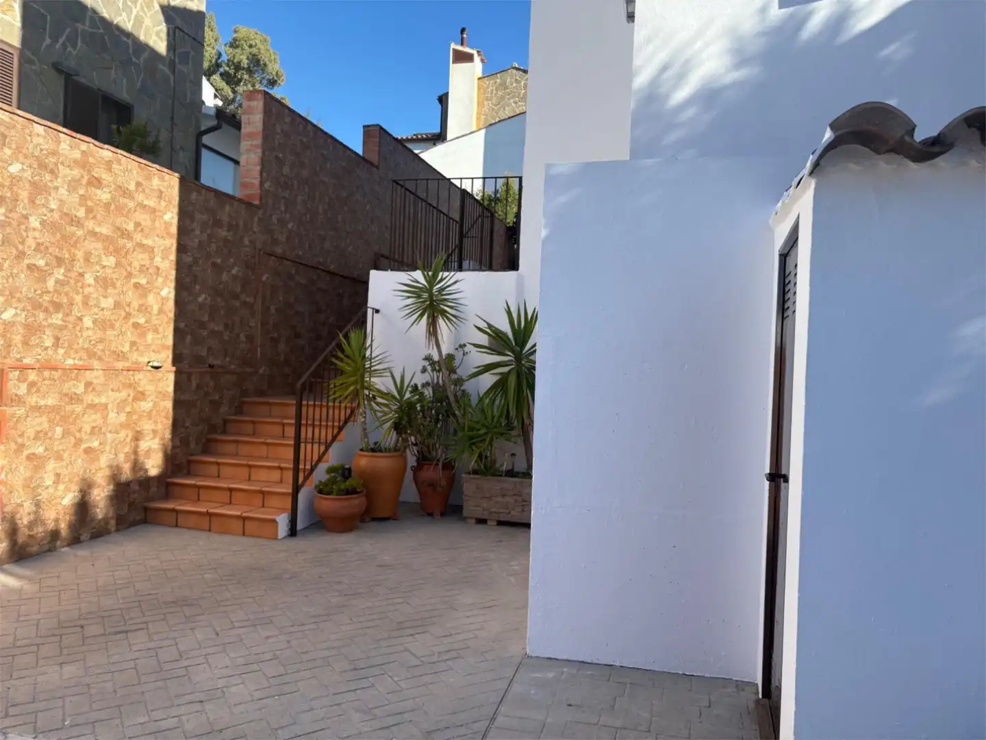 Casa o chalet en venta en Estalactita, 2, Aracena Vista exterior de Casa o chalet en venta en Aracena con Aire acondicionado, Terraza y Balcón