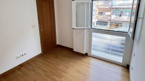 Foto 5 von Erdgeschoss zum Verkauf in Calle de Pedro Antonio de Alarcón, 33, Pueblo Nuevo, Madrid Capital