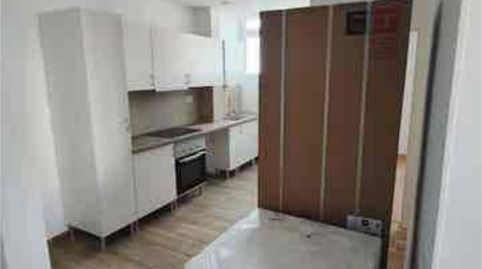 Foto 2 de Piso de alquiler en San Fernando, San Bartolomé de Tirajana