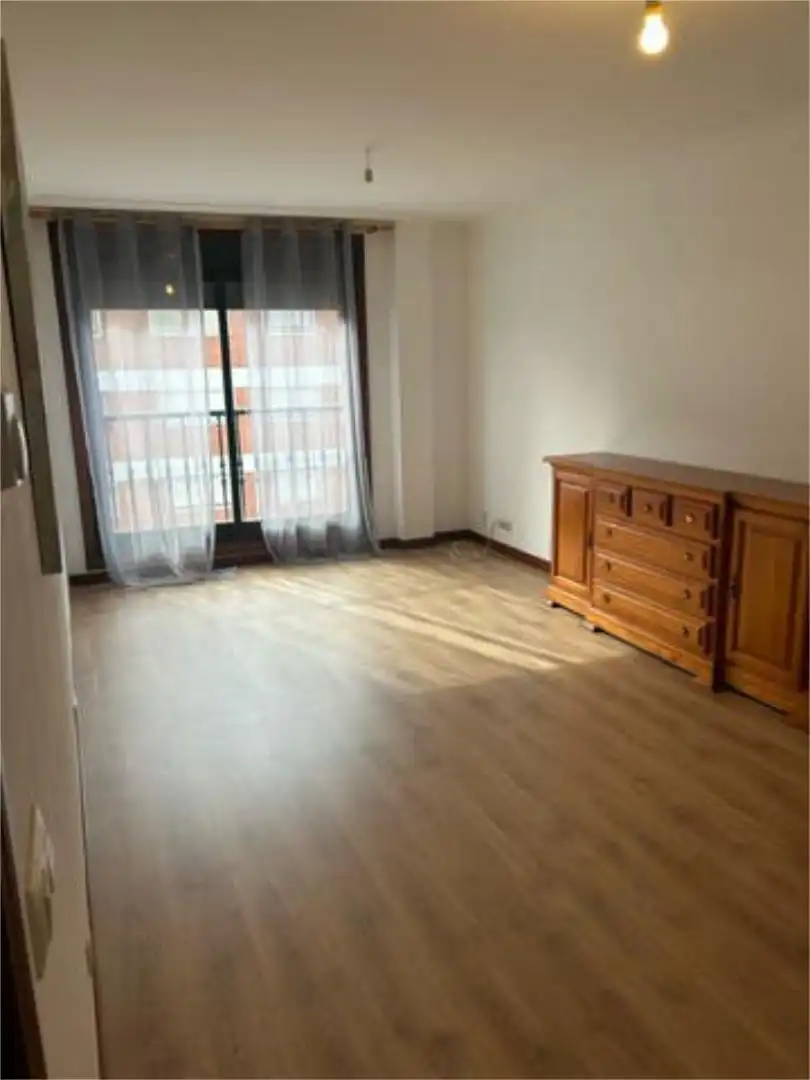 Dormitori de Apartament en venda en Pontevedra Capital 