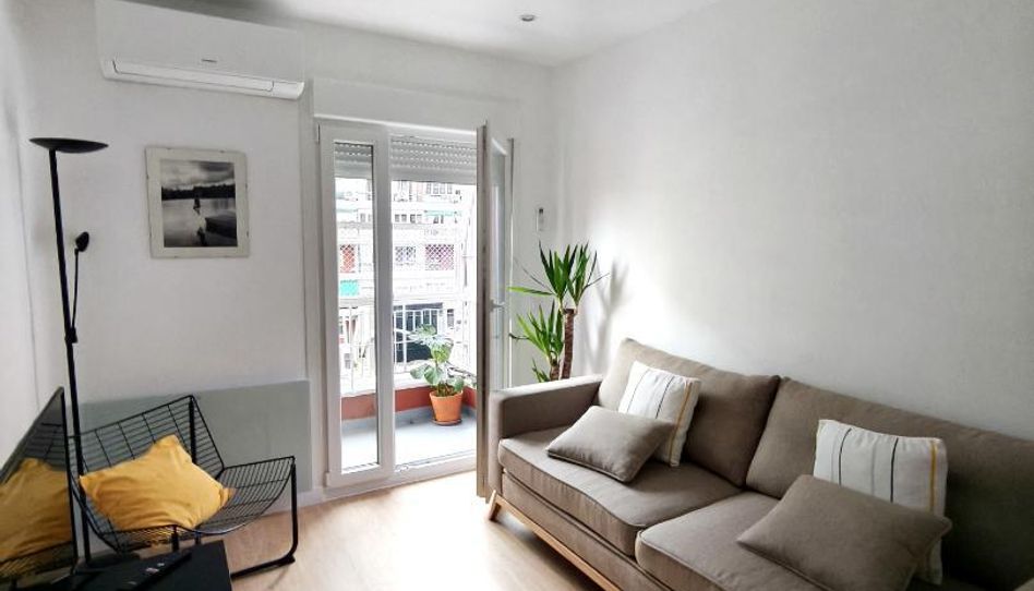Room in Calle de la Virgen de Lourdes, 51, Concepción, Madrid Capital - image 1 Photo 1 of Room in Calle de la Virgen de Lourdes, 51, Concepción, Madrid Capital