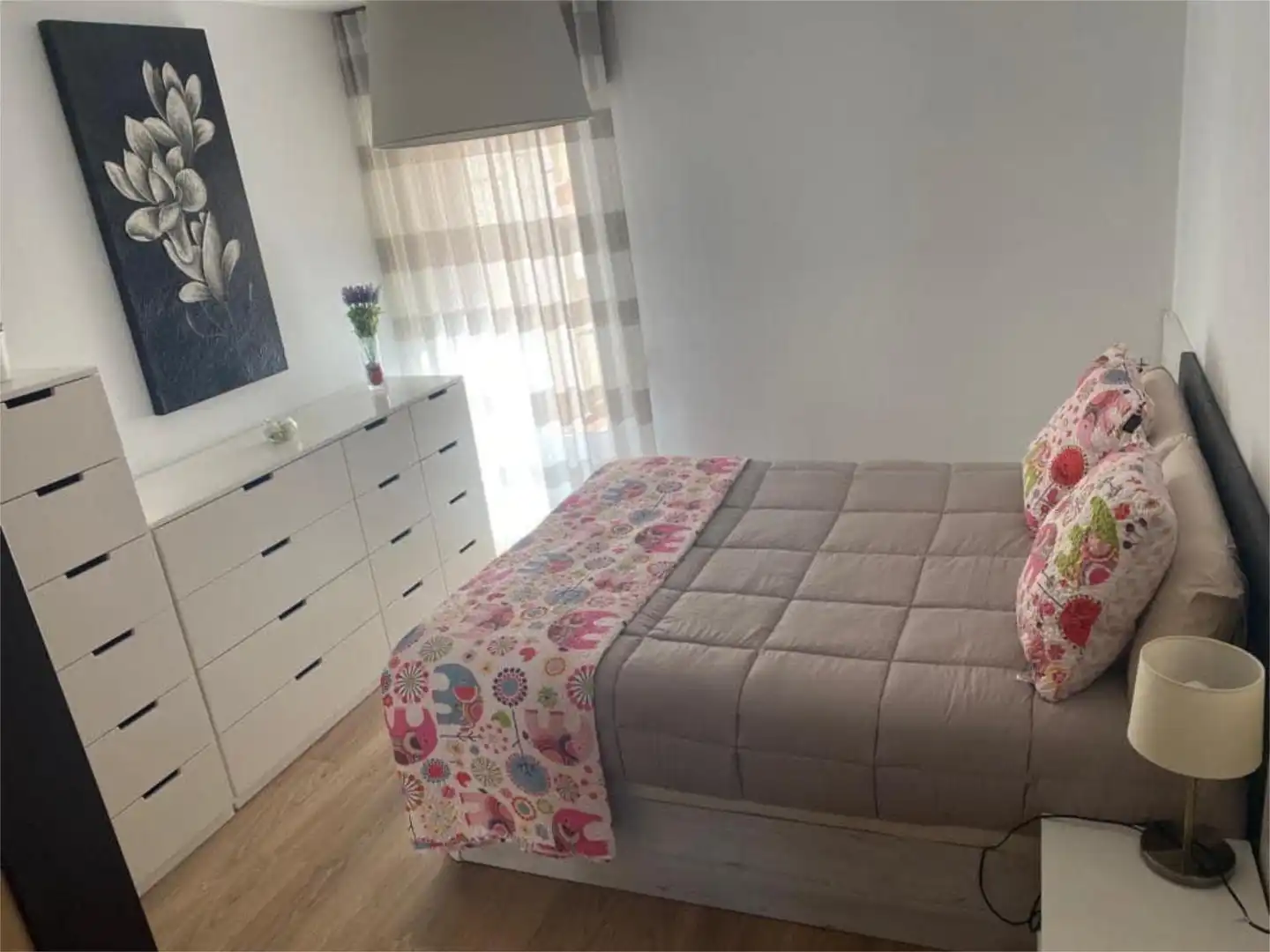 Piso de alquiler en Rúa Pintor Xenaro Carrero, 20, Noia Habitación de Piso de alquiler en Noia con Calefacción, Terraza y Amueblado
