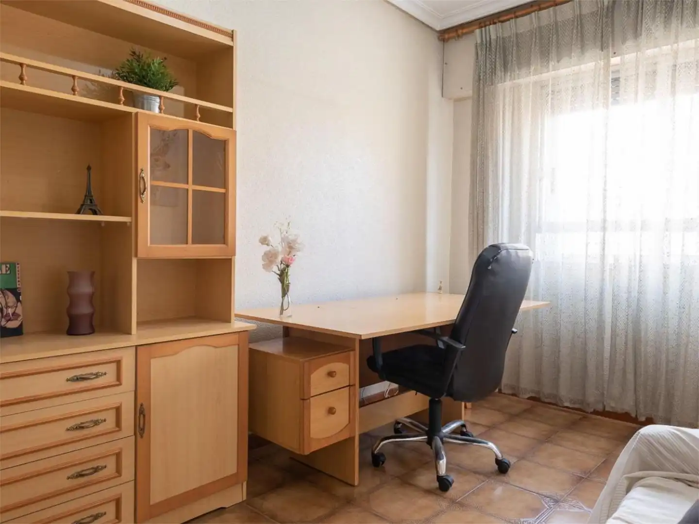 Piso en venta en Cartagena con Terraza, Amueblado y Balcón