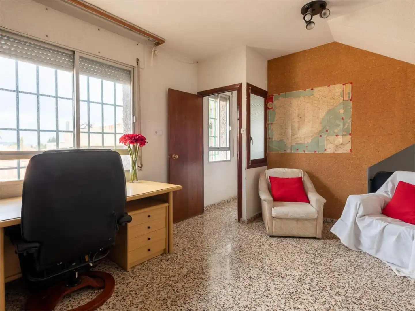 Piso en venta en Cartagena con Terraza, Amueblado y Balcón