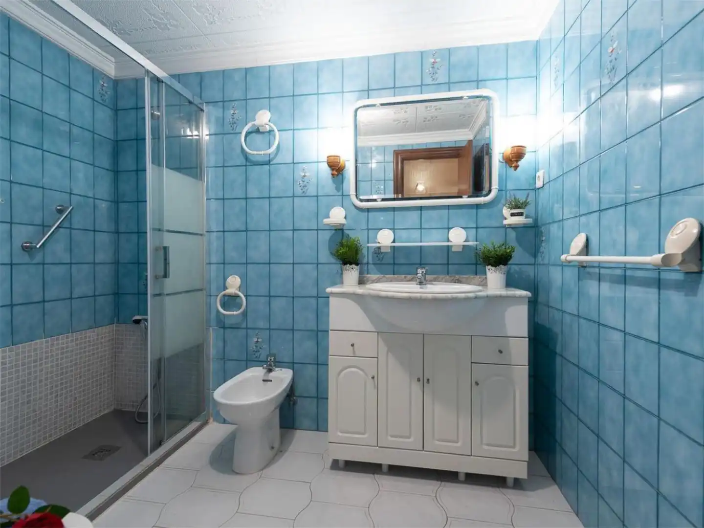 Baño de Piso en venta en Cartagena con Terraza, Amueblado y Balcón