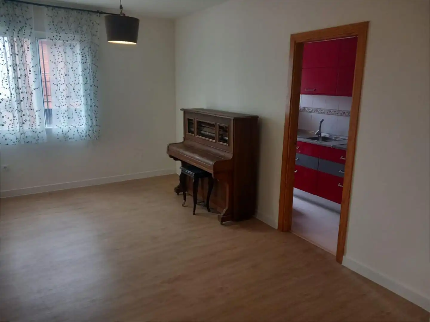 Sala d'estar de Pis en venda en Polán amb Aire condicionat