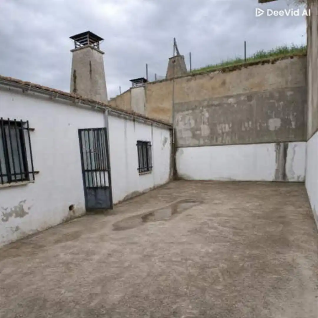 Houses for sale in Pinilla Exterior view of Houses for sale in Zamora Capital with Private garden, Terrace and Storage room