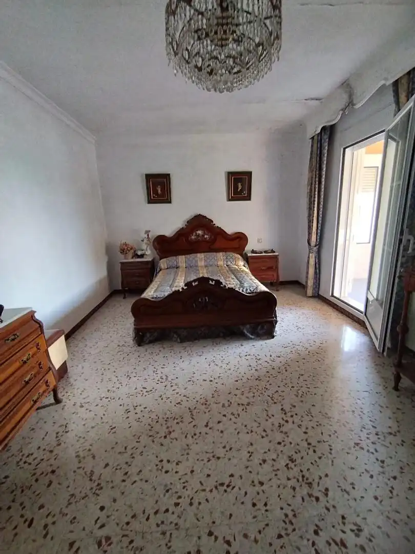 Dormitori de Casa adosada de lloguer en Castro del Río amb Traster i Moblat