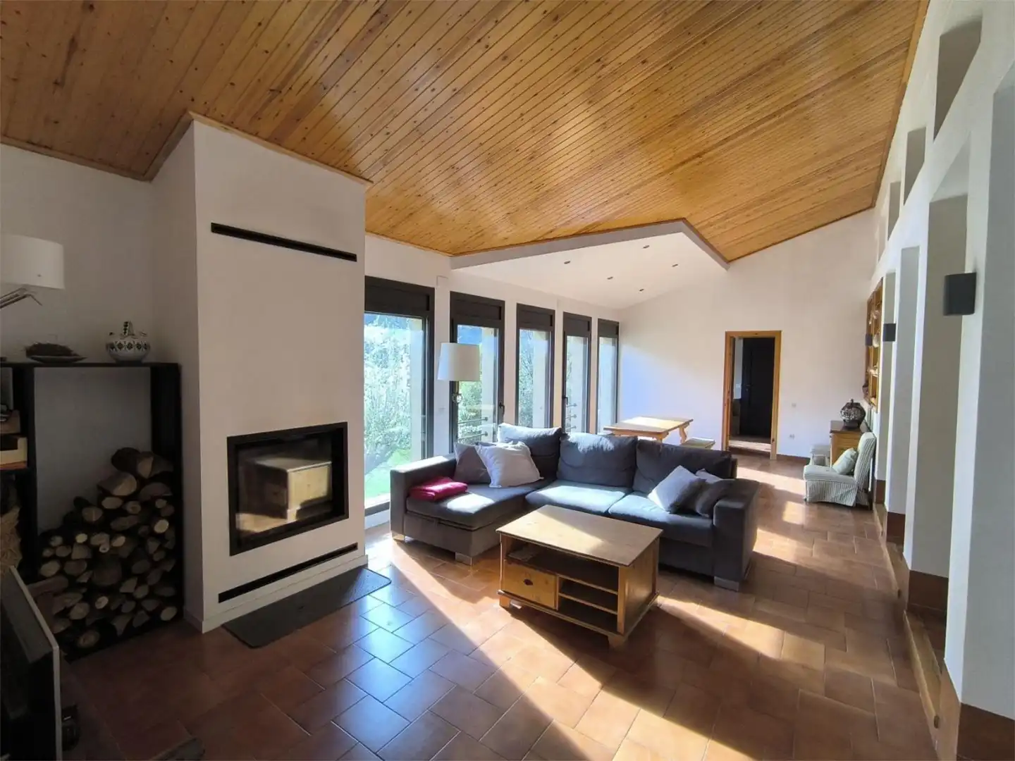 Living room of Houses for sale in La Coma i la Pedra  with Terrace