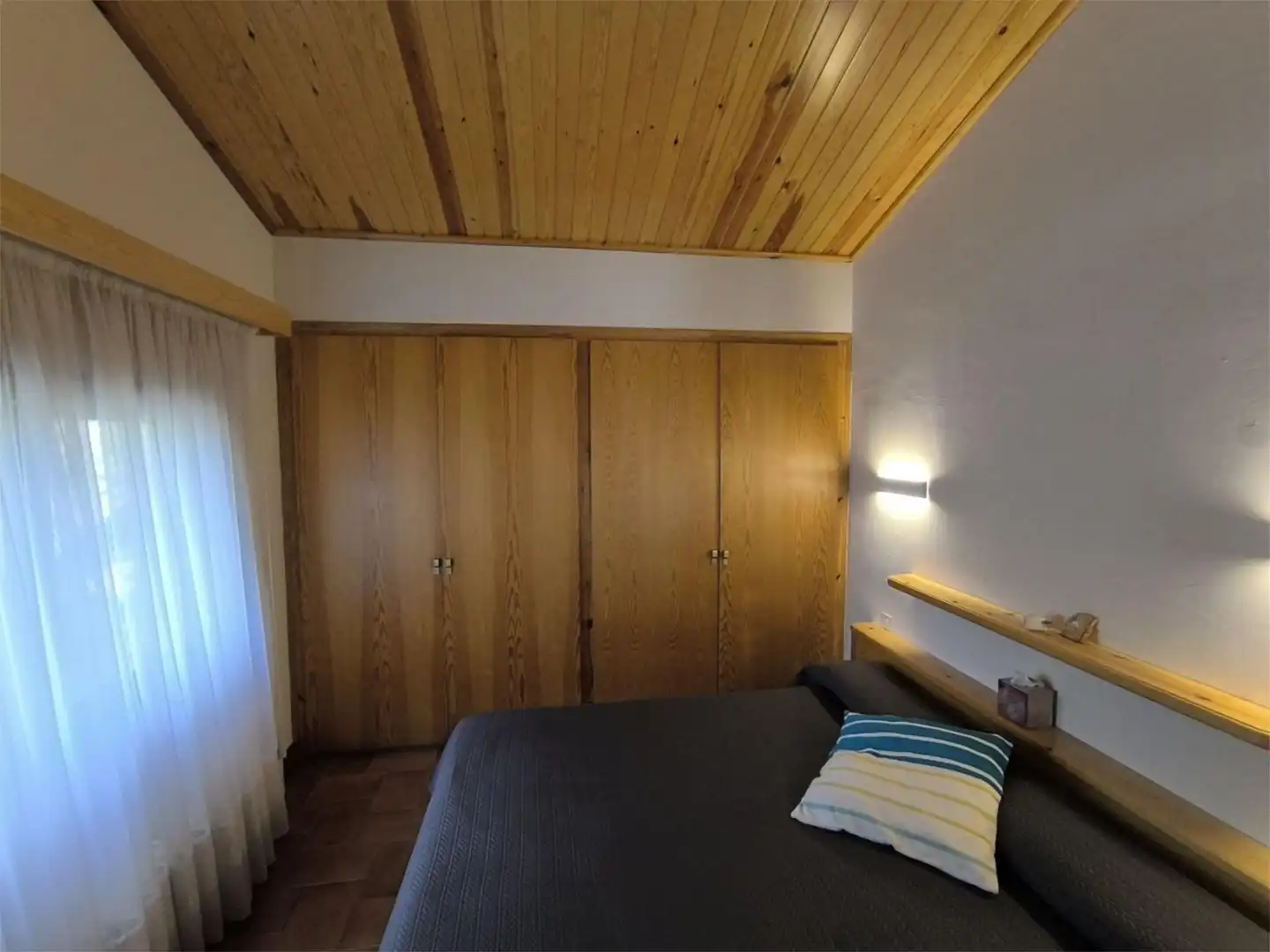 Casa o chalet en venta en Carrer Major, 1, La Coma i la Pedra Habitación de Casa o chalet en venta en La Coma i la Pedra con Calefacción, Jardín privado y Parquet