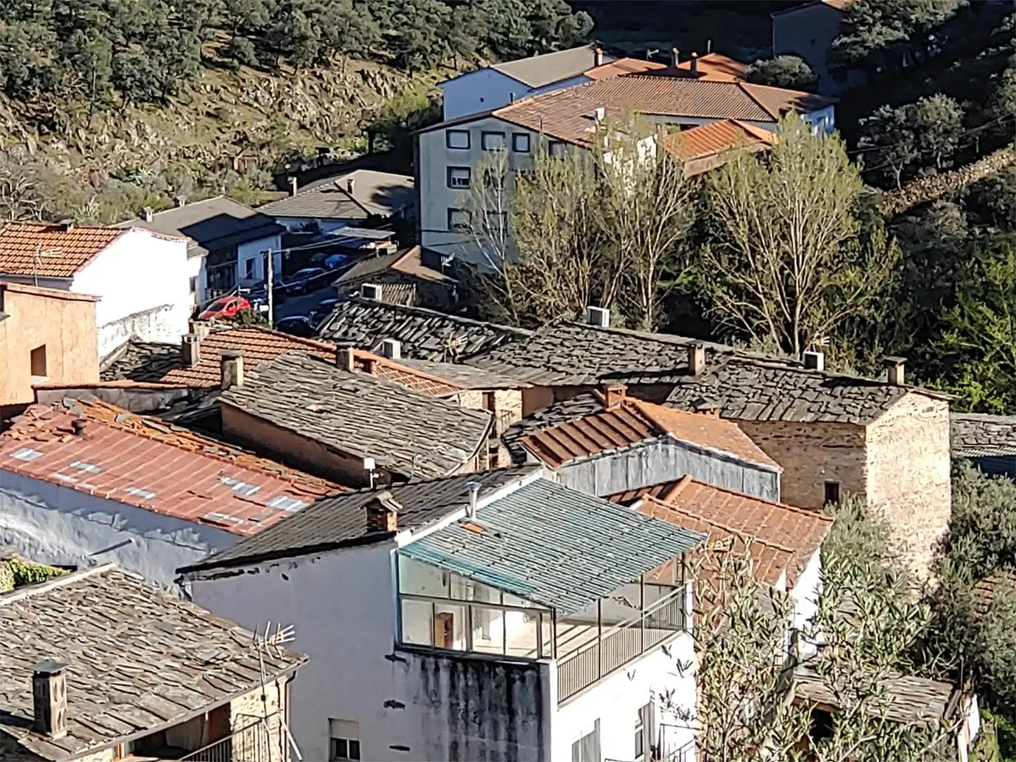 Casa adosada en venta en Poblado Ovejuela, 76, Pinofranqueado Vista exterior de Casa adosada en venta en Pinofranqueado con Calefacción, Jardín privado y Terraza