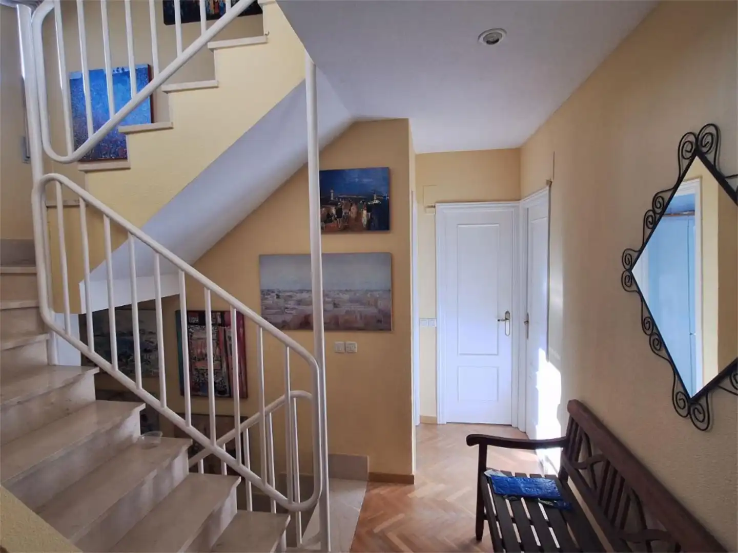 Piso en venta en Urbanización San Pedro de Alcántara, 46, Olías del Rey Piso en venta en Olías del Rey con Aire acondicionado, Calefacción y Jardín privado