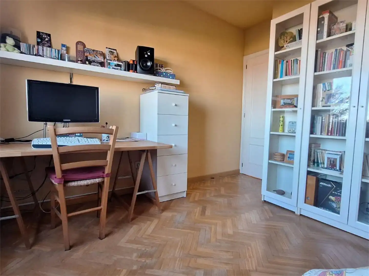 Piso en venta en Urbanización San Pedro de Alcántara, 46, Olías del Rey Habitación de Piso en venta en Olías del Rey con Aire acondicionado, Calefacción y Jardín privado