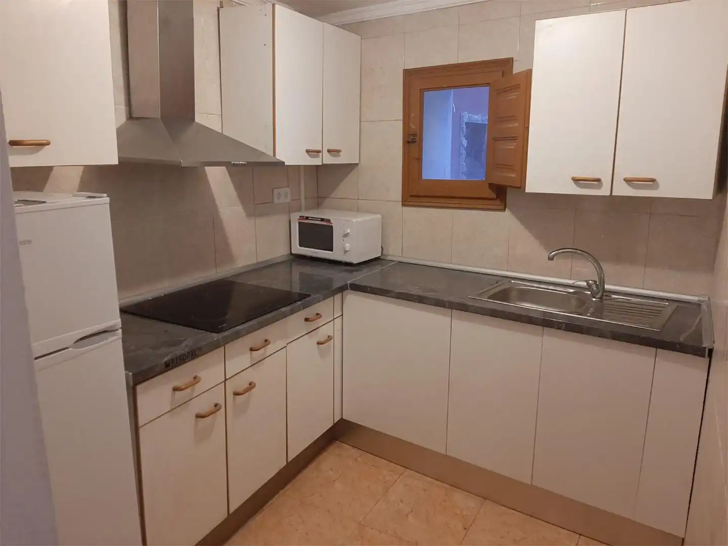 Kitchen of Flat for rent in Calatayud  with Balcony