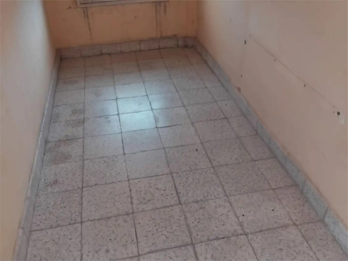 Wohnung zum Verkauf in Tudela mit Klimaanlage und Balkon