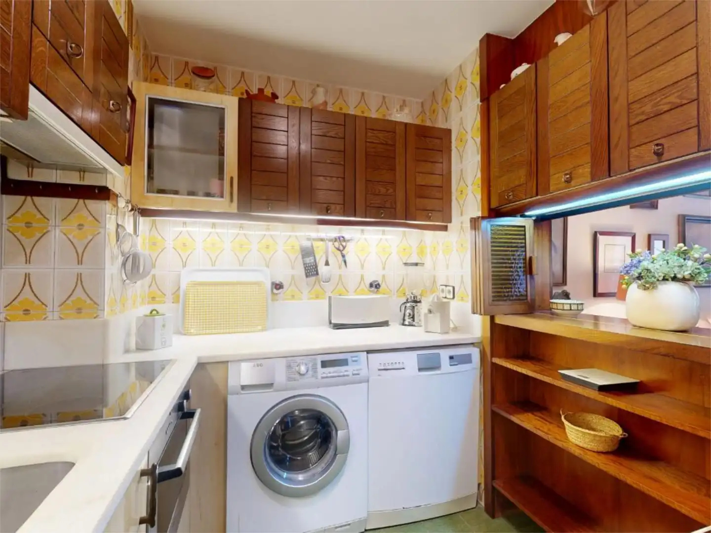 Apartments for rent in Urkixo Zumarkalea, 30, Alhóndiga Kitchen of Apartments for rent in Bilbao with Heating and Furnished