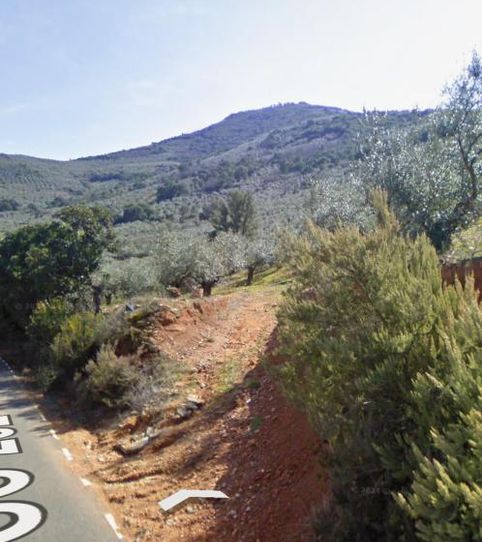 Terreno en venta en Calle Gabriel y Galán, 2, La Pesga , Cáceres - imagen 2 Foto 2 de Terreno en venta en Calle Gabriel y Galán, 2, La Pesga , Cáceres