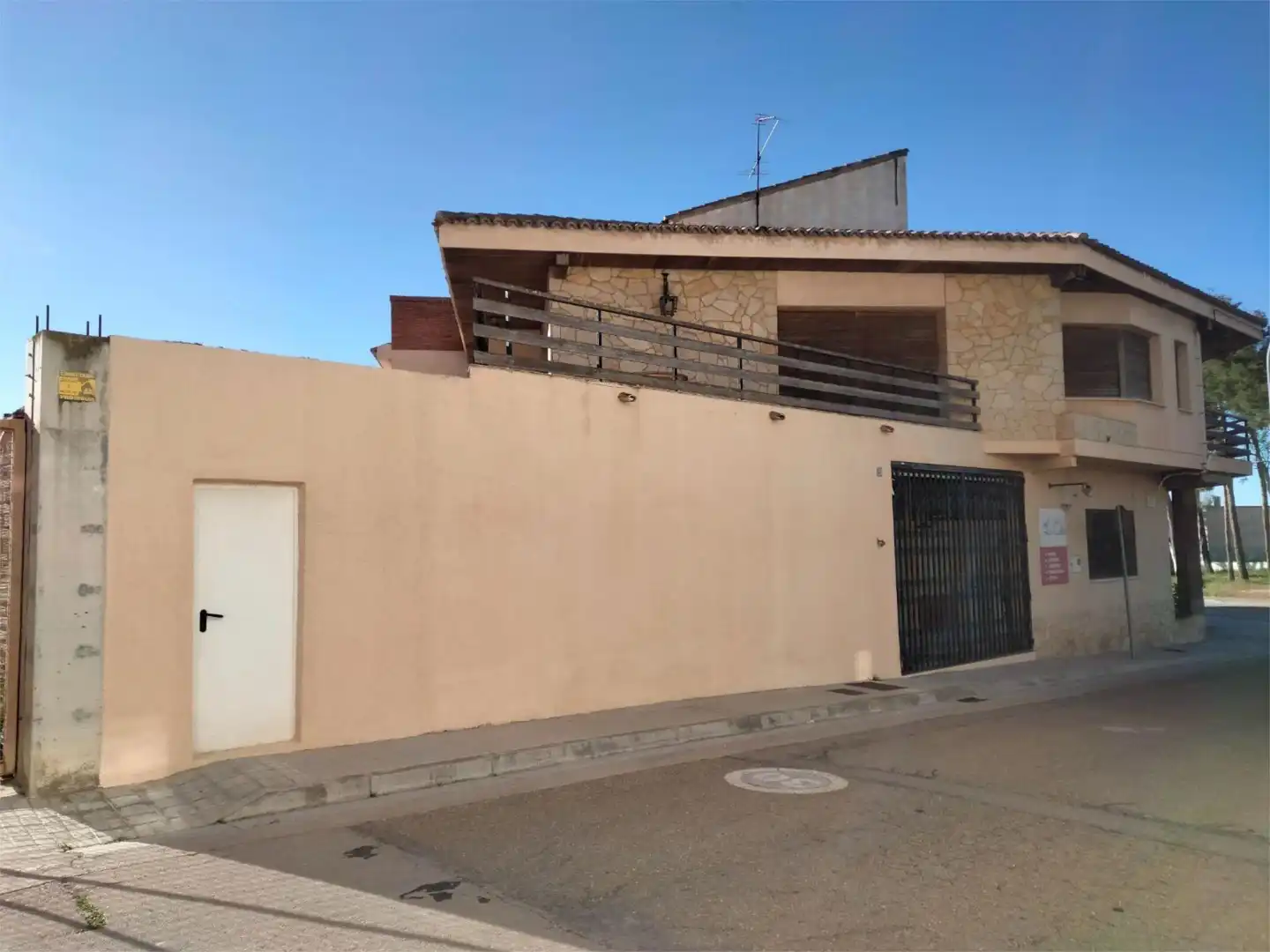 Casa o xalet en venda a Avenida Albalate, 1, Andorra (Teruel)