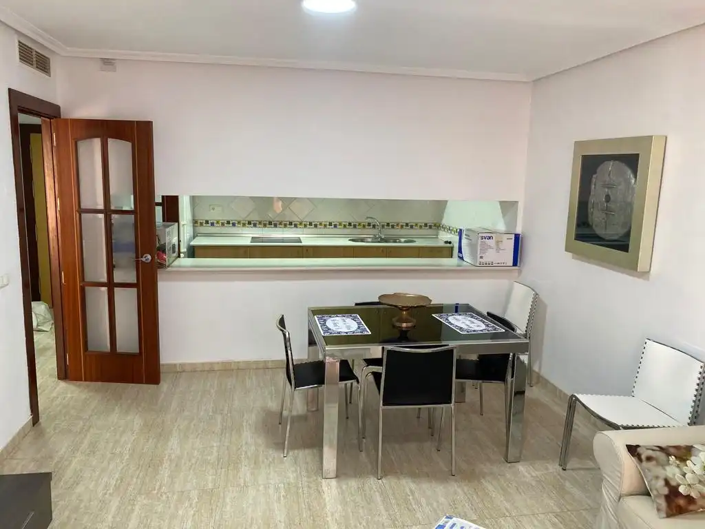 Cocina de Piso en venta en Almería con Terraza, Amueblado y Parking comunitario