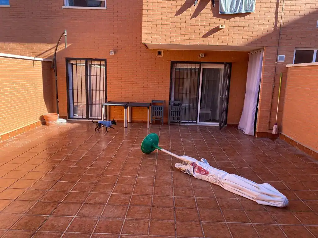Terraza de Piso en venta en Almería con Terraza, Amueblado y Parking comunitario