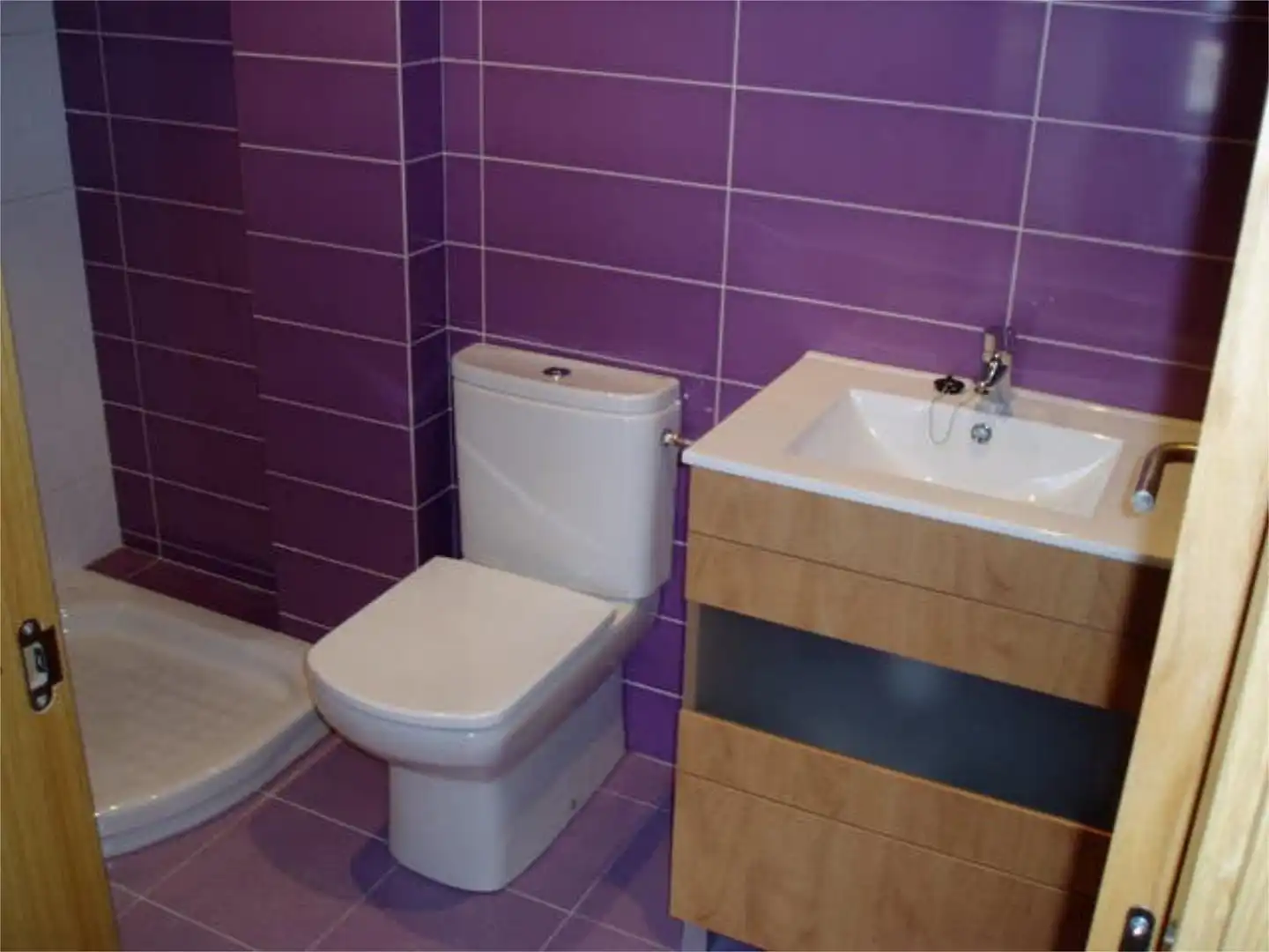 Badezimmer von Wohnungen zur Miete in Barreiros