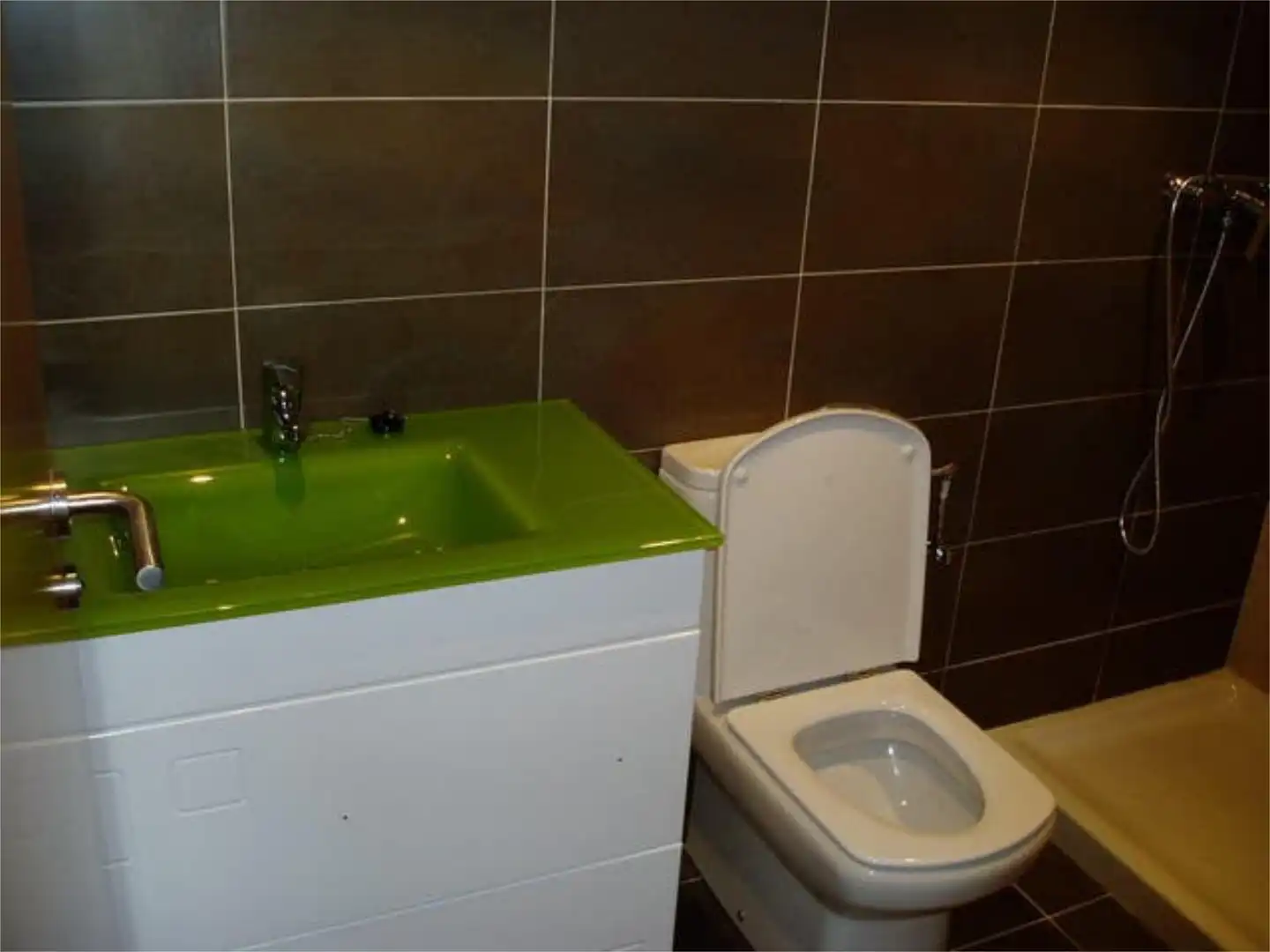 Badezimmer von Wohnungen zur Miete in Barreiros