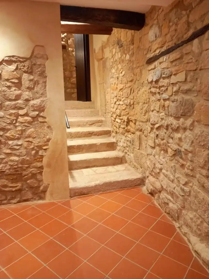 Einfamilien-Reihenhaus zum Verkauf in Carrer Major, 4, Tarrés Einfamilien-Reihenhaus zum Verkauf in Tarrés mit Heizung, Parkett und Terrasse