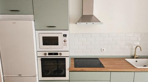 Foto 2 de Pis de lloguer a Calle Ana María, 22, Llano, Gijón