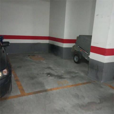 Garaje en Alquiler en Villa de Prado