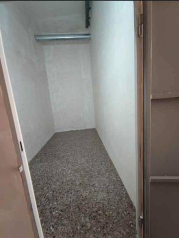 Trastero en Alquiler en Carrer D'Atzeneta, 10 en Ensanche - Parque del Oeste