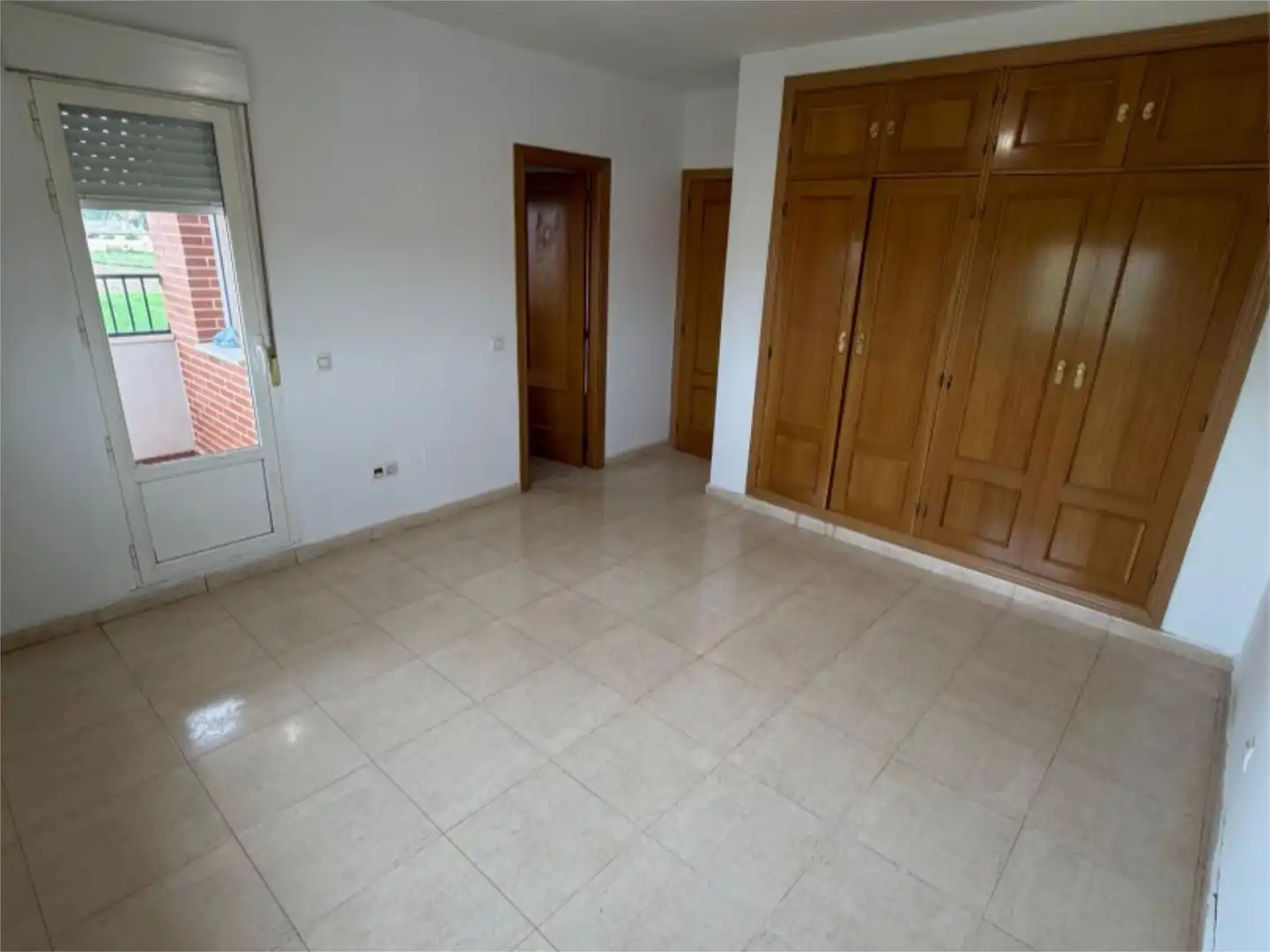 Houses for sale in Calle Ciudad Real, 16, Cedillo del Condado Bedroom of Houses for sale in Cedillo del Condado with Terrace, Swimming Pool and Balcony
