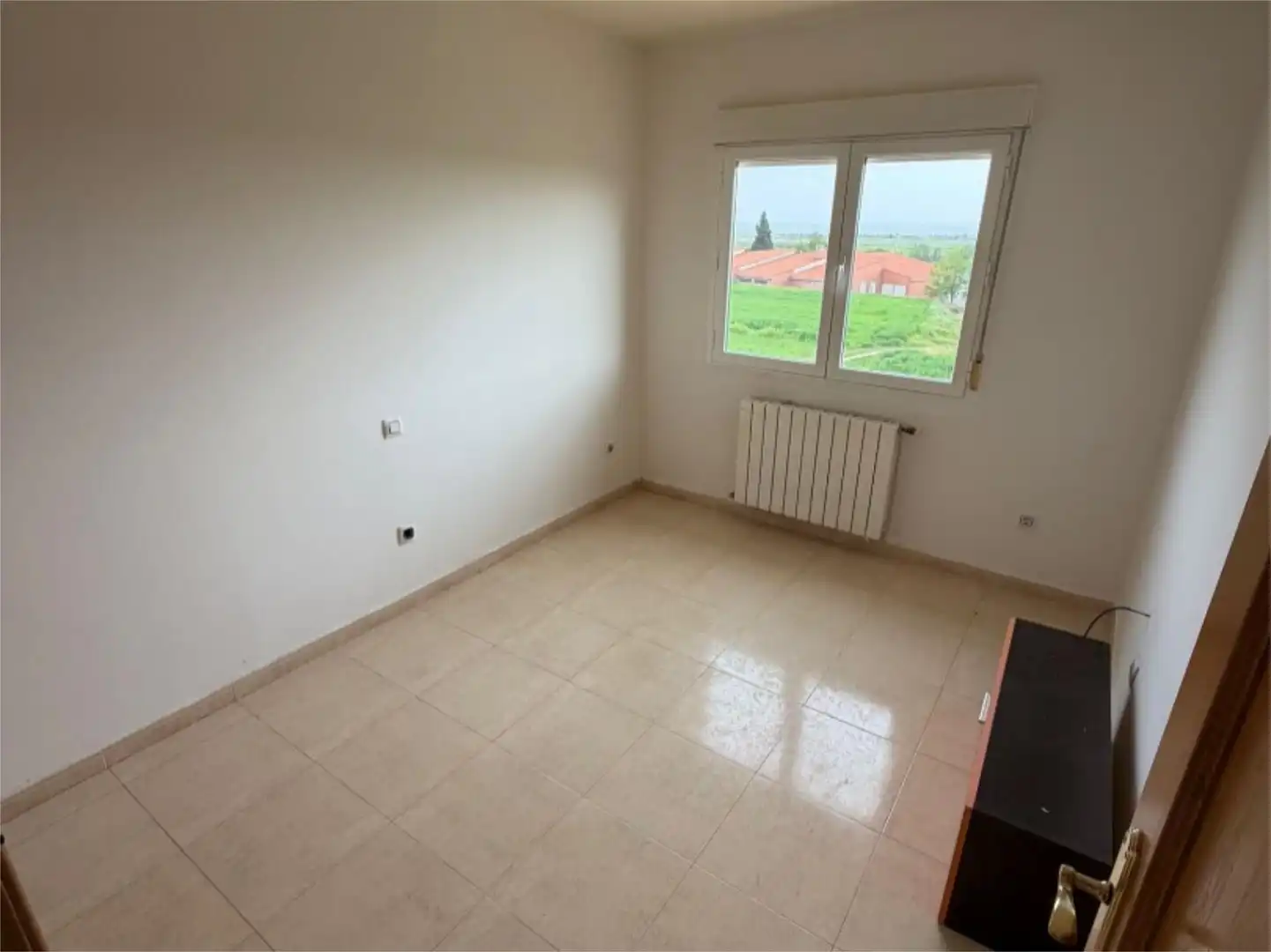 Houses for sale in Calle Ciudad Real, 16, Cedillo del Condado Bedroom of Houses for sale in Cedillo del Condado with Terrace, Swimming Pool and Balcony