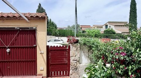 Foto 2 de Casa adosada en venta en Avenida Masia de Traver, 24, Riba-roja de Túria, Valencia