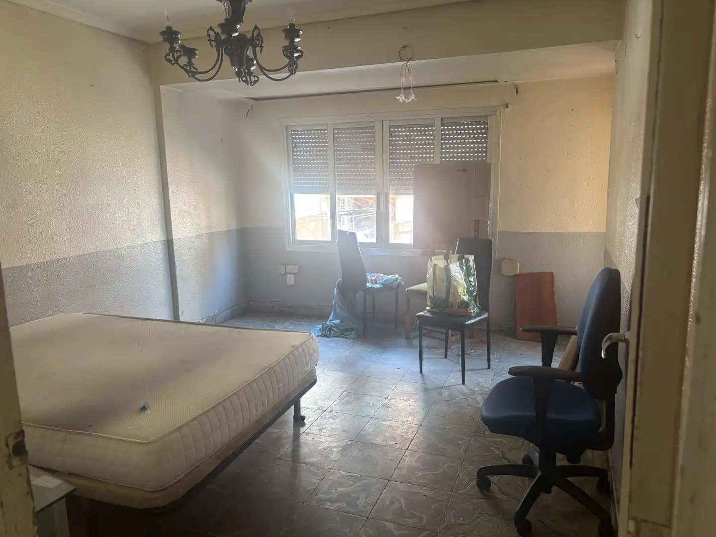Habitación de Piso en venta en Castellón de la Plana / Castelló de la Plana con Balcón
