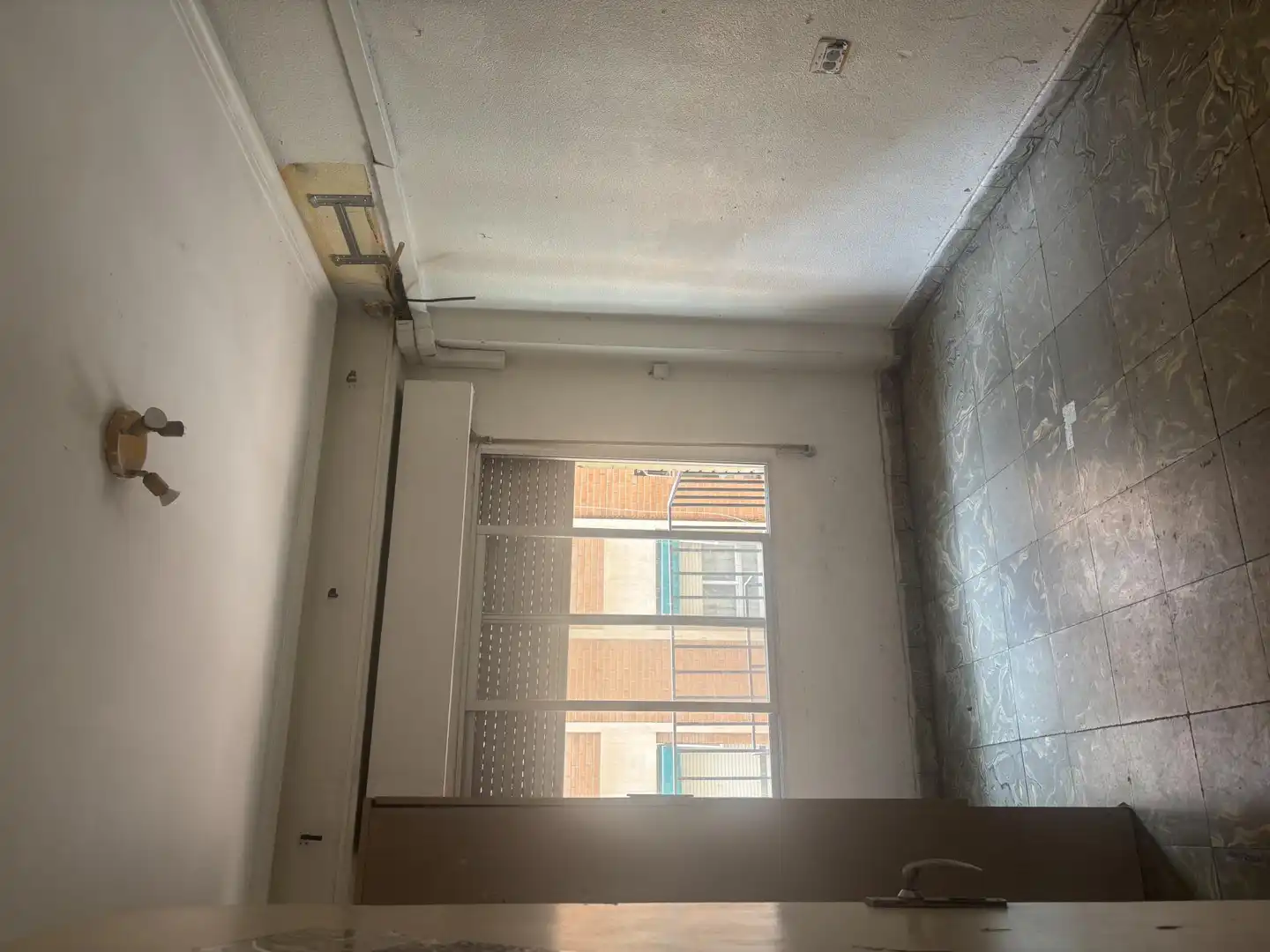 Piso en venta en Carrer Dels Germans Quintero, 25, Ensanche - Parque del Oeste Piso en venta en Castellón de la Plana / Castelló de la Plana con Balcón