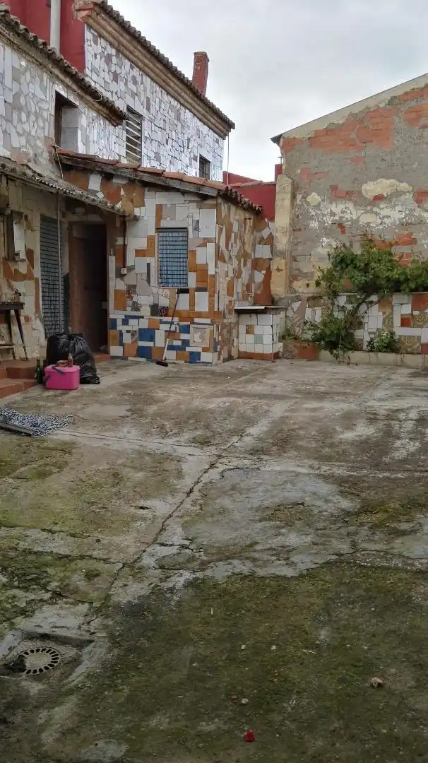 Casa adosada en venda a Calle Herreros, 7, Roales de Campos Casa adosada en venda en Roales de Campos amb Traster