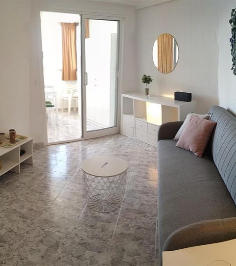 Photo 2 of Flat for rent in Calle Honduras, 2, Foietes, Benidorm