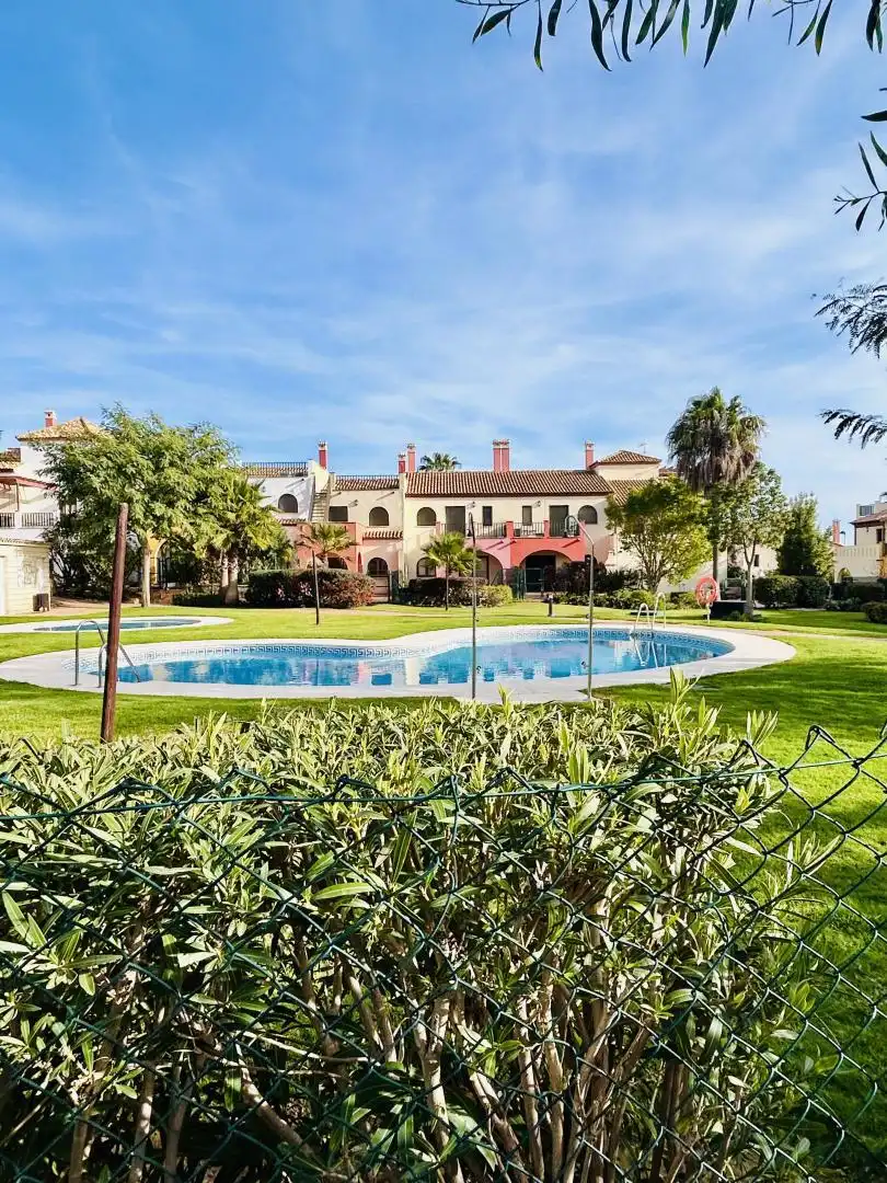 Detached homes for rent in Calle de Miguel de Unamuno, 19, Costa Esuri Garden of Detached homes for rent in Ayamonte with Private garden, Terrace and Swimming Pool