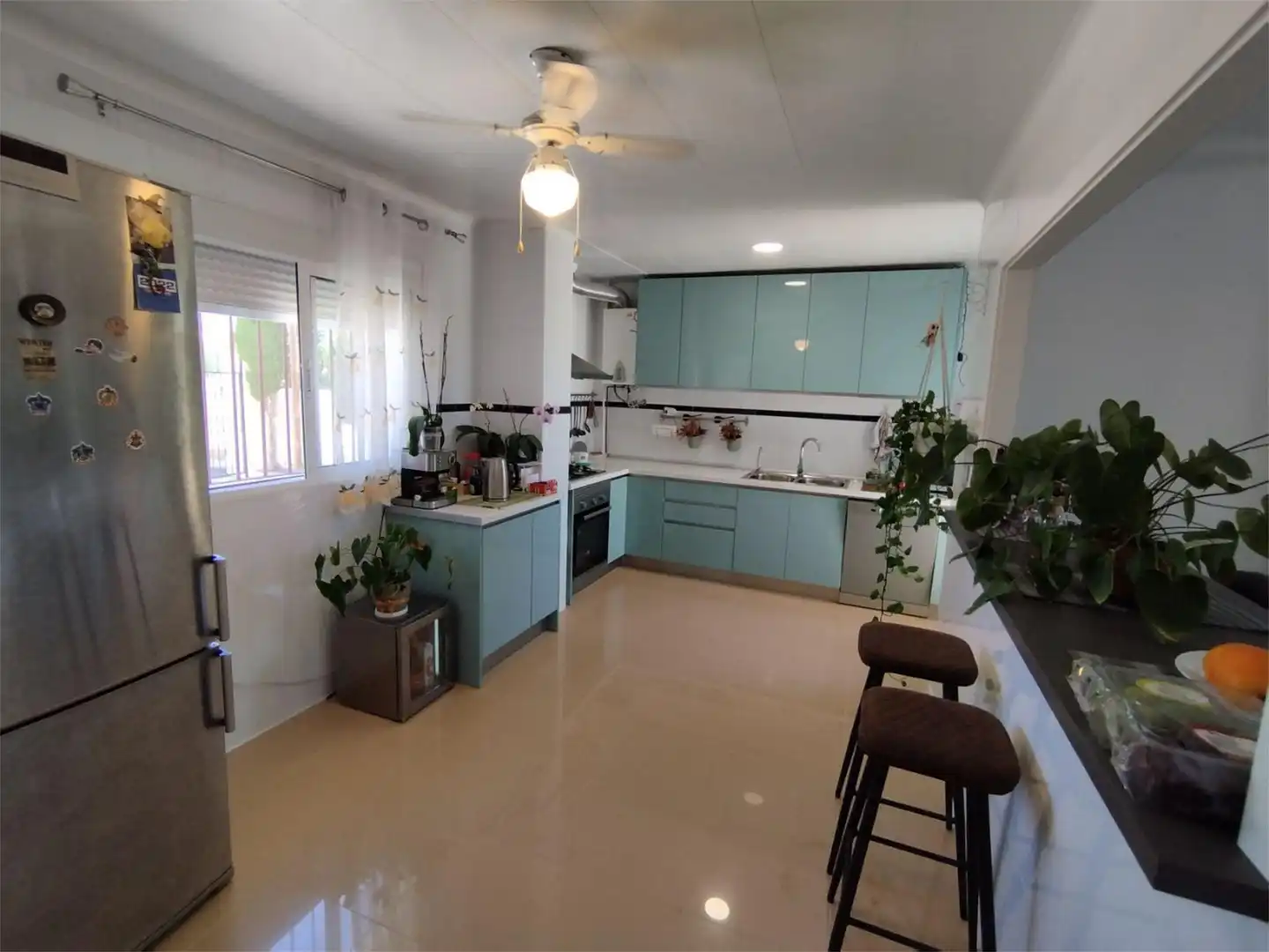 Houses for sale in Carrer Forcall, 16, Pueblo Español - Coveta Fumá Kitchen of Houses for sale in El Campello with Private garden, Terrace and Storage room
