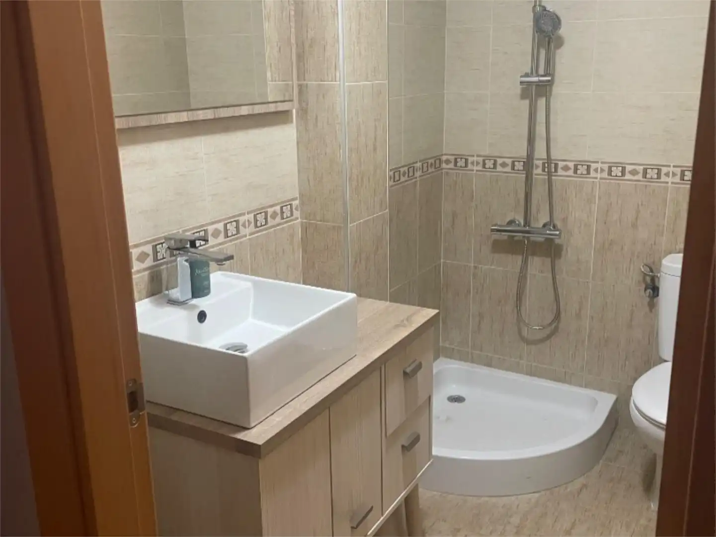 Piso en venta en Calle la Vega, 32, Benalúa Baño de Piso en venta en Benalúa con Aire acondicionado, Parquet y Amueblado