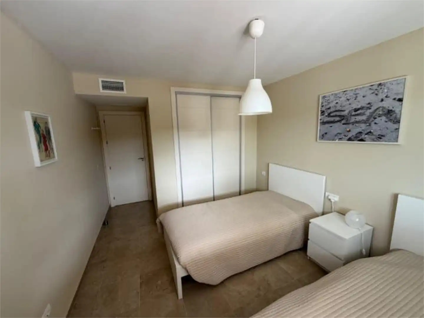 Habitación de Apartamento en venta en La Alcaidesa con Terraza y Piscina