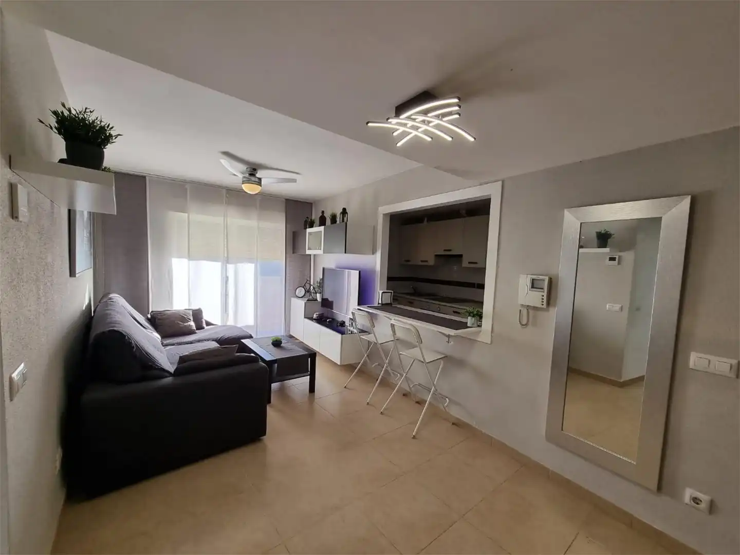 Wohnzimmer von Wohnung zum Verkauf in Vera mit Klimaanlage