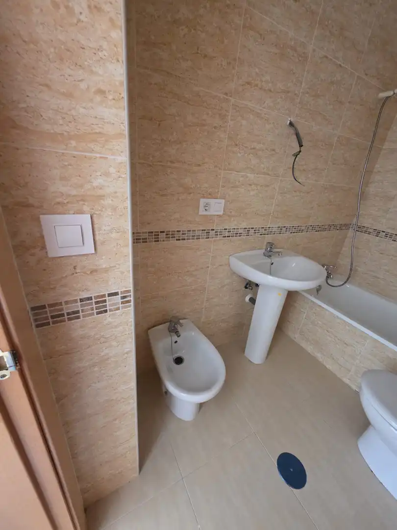 Bathroom of Flat for sale in Villanueva de Algaidas  with Terrace and Balcony