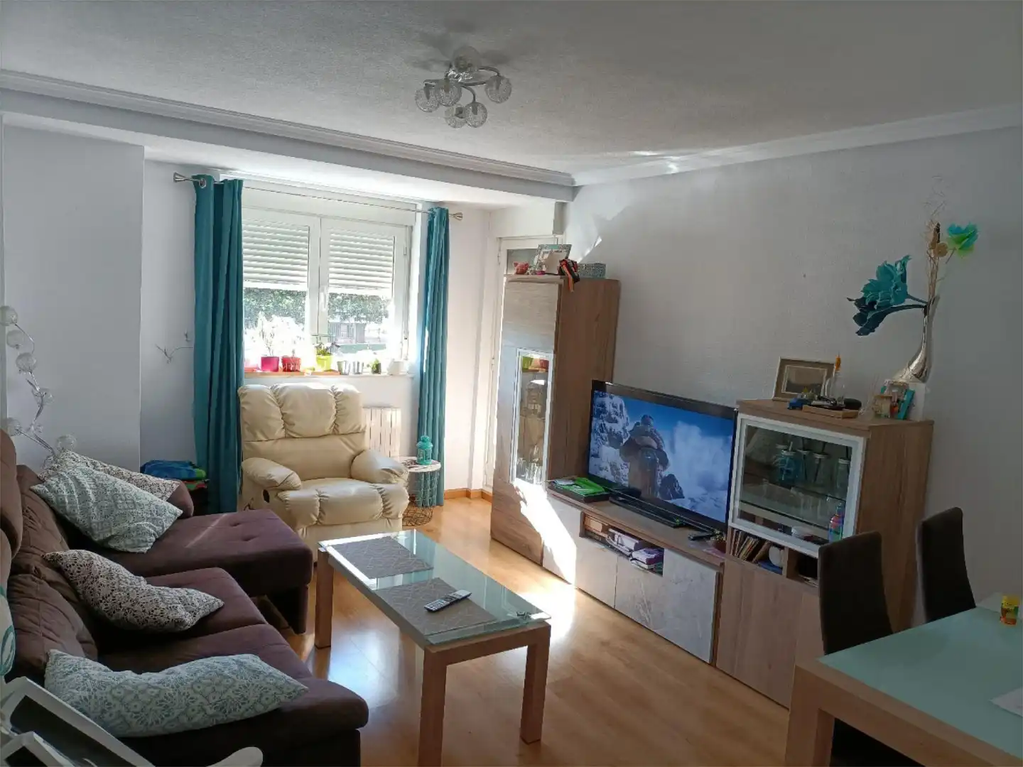 Flat for rent in Street Don Quijote, 12, Barrio Blanco Living room of Flat for rent in Salamanca Capital with Balcony