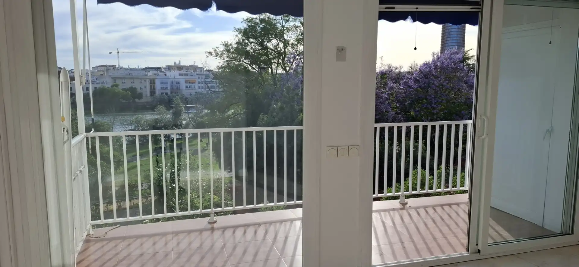 Flat for rent in Calle Radio Sevilla, 33, Arenal - Museo Balcony of Flat for rent in Sevilla with Private garden, Terrace and Furnished