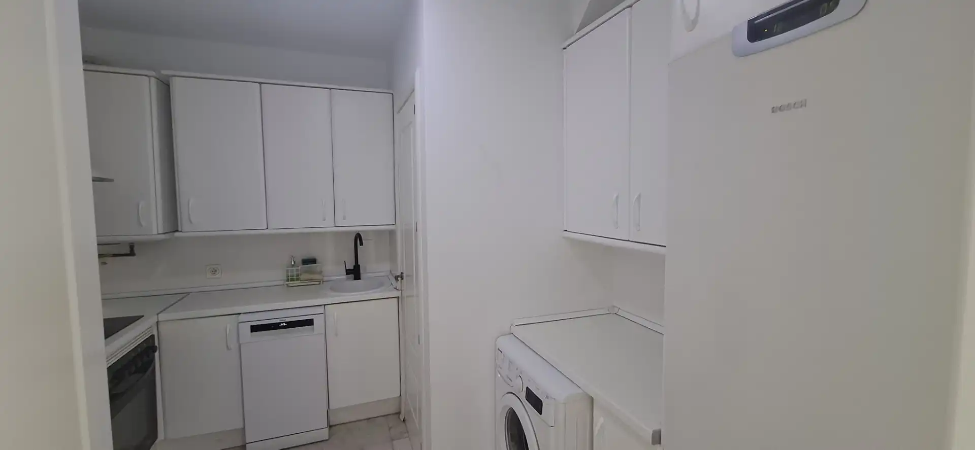 Flat for rent in Calle Radio Sevilla, 33, Arenal - Museo Kitchen of Flat for rent in Sevilla with Private garden, Terrace and Furnished