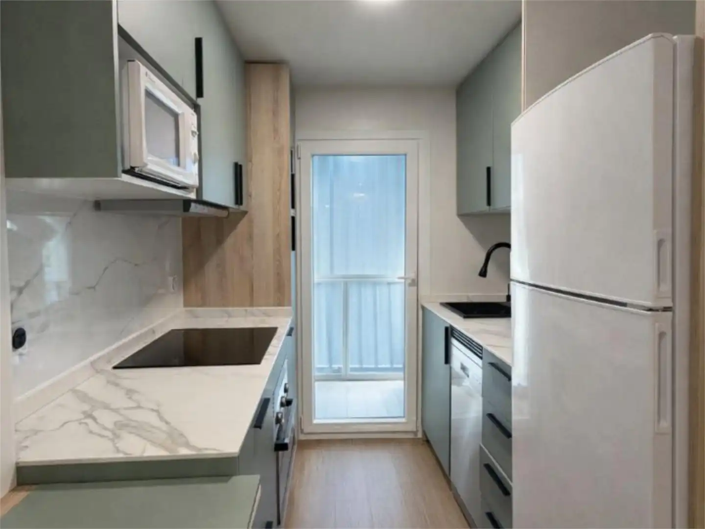 Piso en venta en Avenida las Suertes, 21, Parque de la Coruña - Las Suertes Cocina de Piso en venta en Collado Villalba con Terraza y Piscina